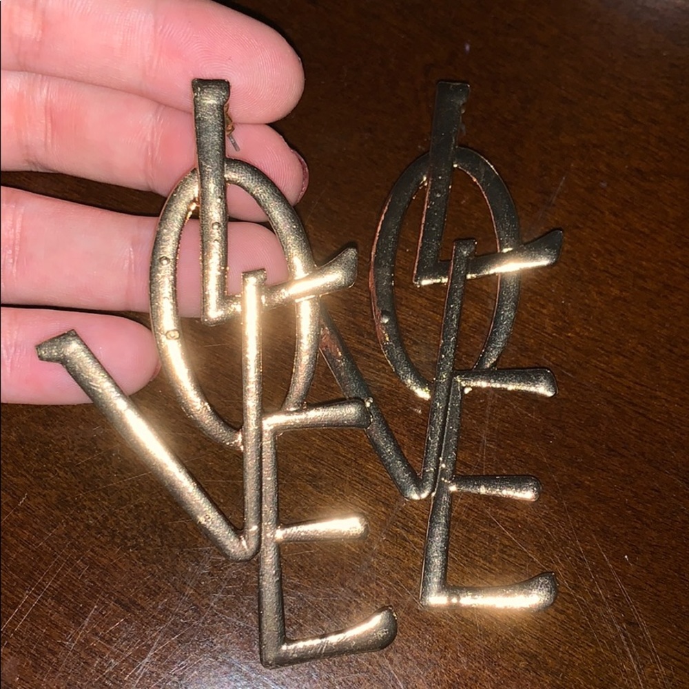 Love earrings